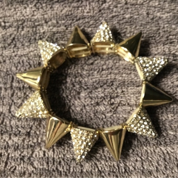 Gold tone and jewelled cones bracelet Vintage - Picture 1 of 2